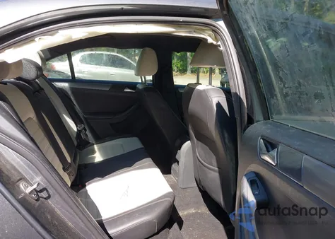 2016 Volkswagen Jetta 1.8T Sport from USA, damaged, VIN 3VWD17AJ0GM326514